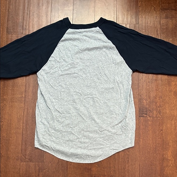 Neck Deep Gray and Blue Raglan Tee with 3/4 Sleeves, Size Large, NWOT - Picture 9 of 11